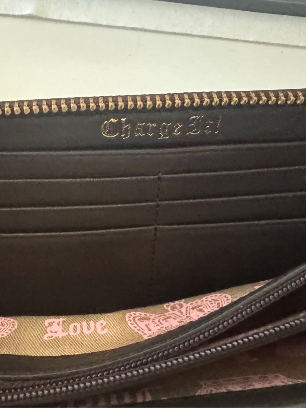 NWOT Juicy Couture Pink Velvet Crest Zip Wallet with Brown Trim - Picture 6 of 8